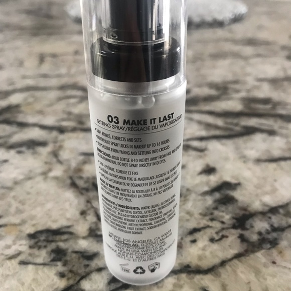 Makeup bundle - Picture 3 of 6